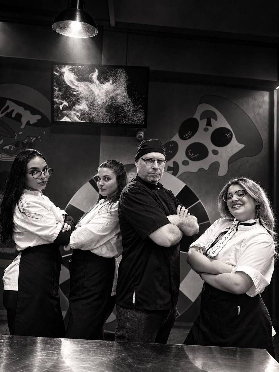 El equipo de Sí Chef! listo para el show